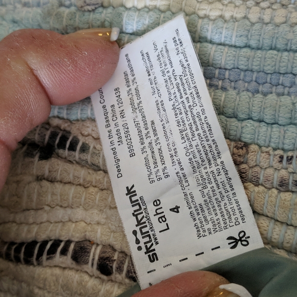 Skirt - Picture 7 of 8